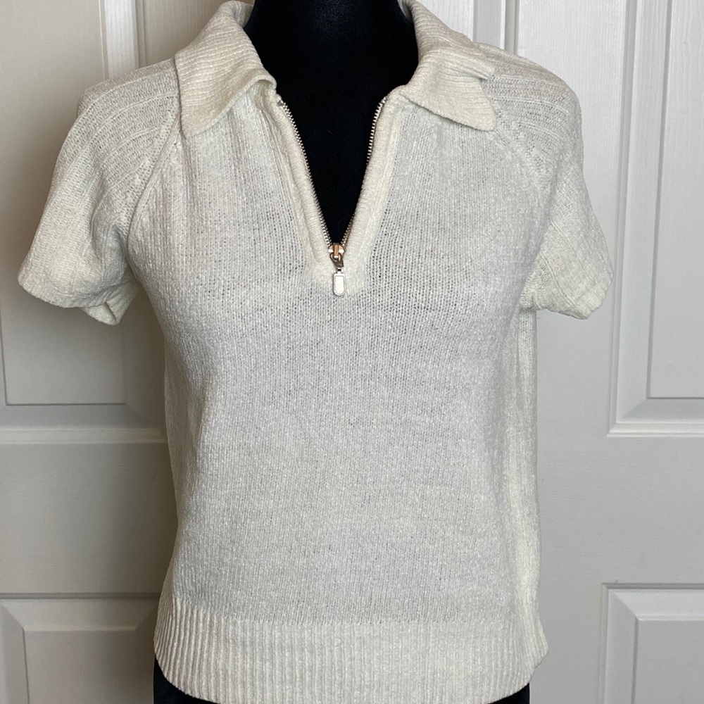 GUESS Jeans Women’s Sweater Top with Zipper.